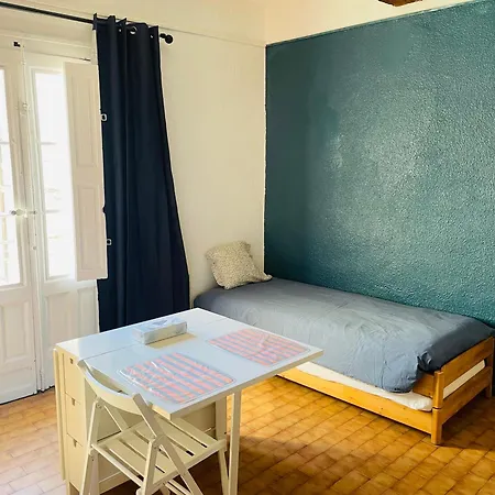 Hyper Centre Apartment